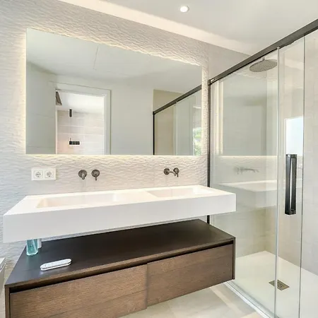 3004 Luxury Modern With Pool Marbella