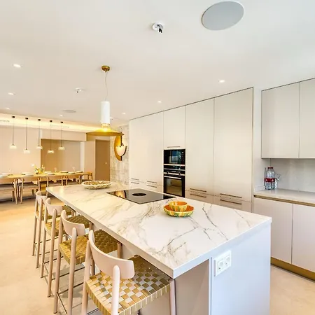 3004 Luxury Modern With Pool Villa *