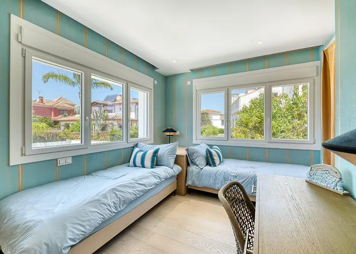 Willa 3004 Luxury Modern With Pool *