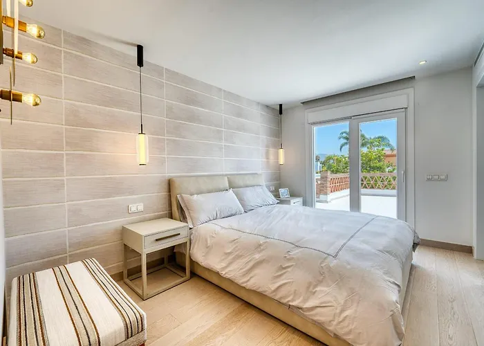 3004 Luxury Modern With Pool *