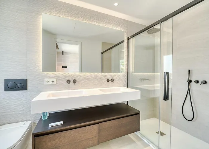 3004 Luxury Modern With Pool Marbella