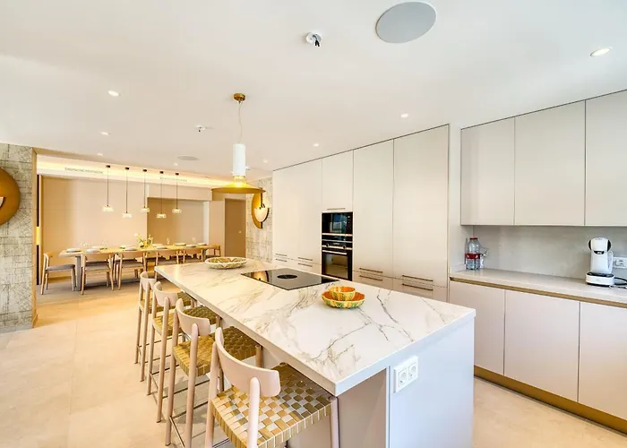 3004 Luxury Modern With Pool 别墅 *